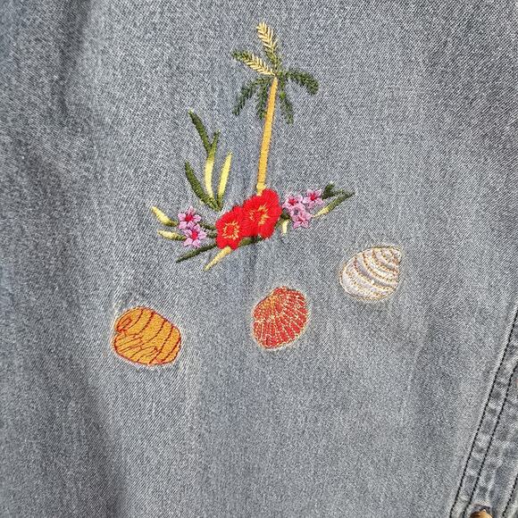Vintage Cabin Creek Denim Shirt XL Embroidered Palm Trees Seashells Womens Y2K - Picture 5 of 12